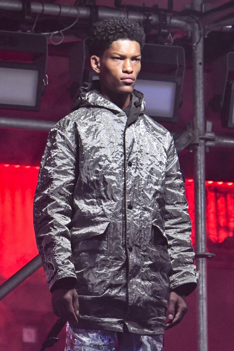 스톤 아일랜드 2024 FW 남성복 컬렉션