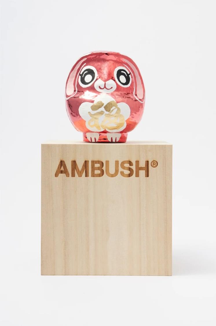 스페셜 다루마 에디션은 약 25만 5천 원, Ambush.
