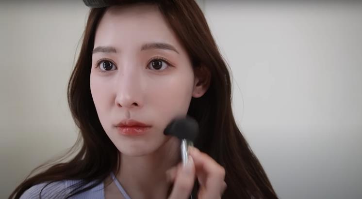 ‘일단이나연 NAYEON’ 유튜브 영상 캡처