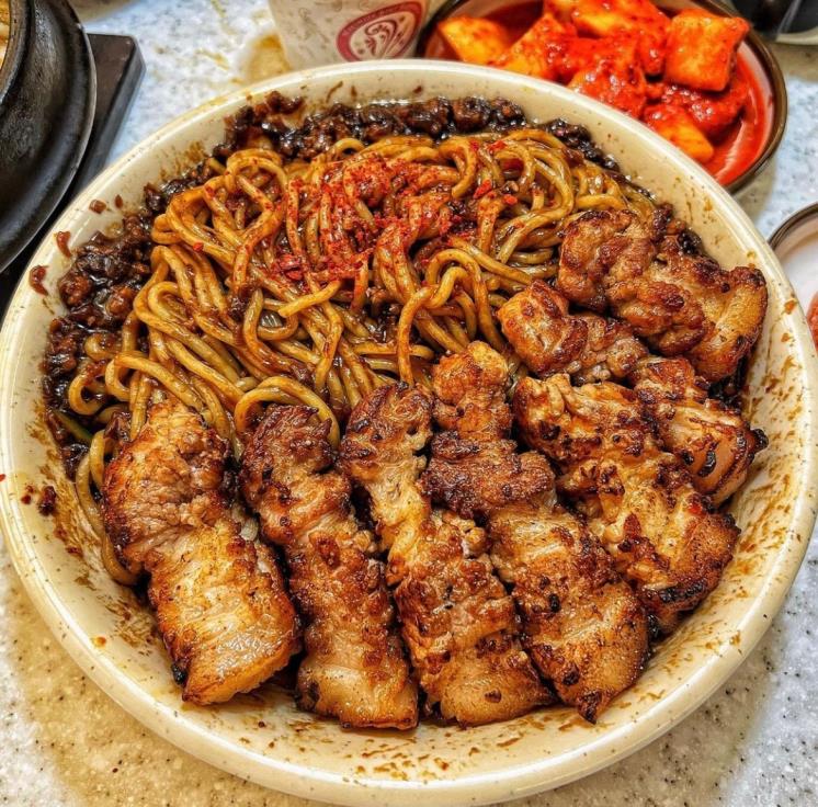 태태삼겹