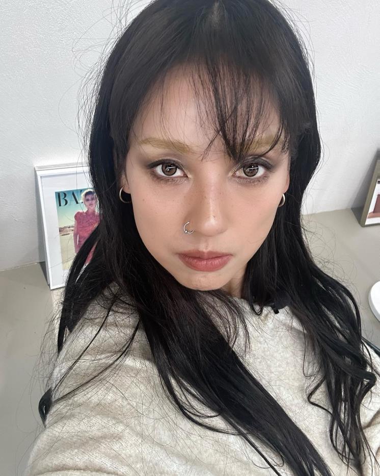 @lee_hyolee
