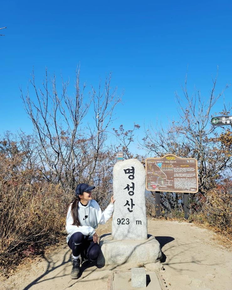 @leesiyoung38