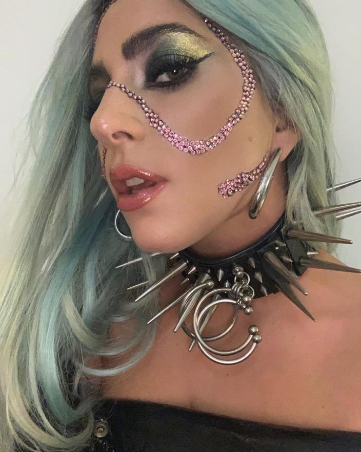 @ladygaga