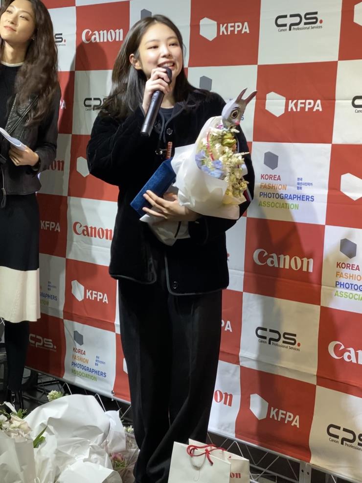 '2019 포토제닉상' 수상한 제니
