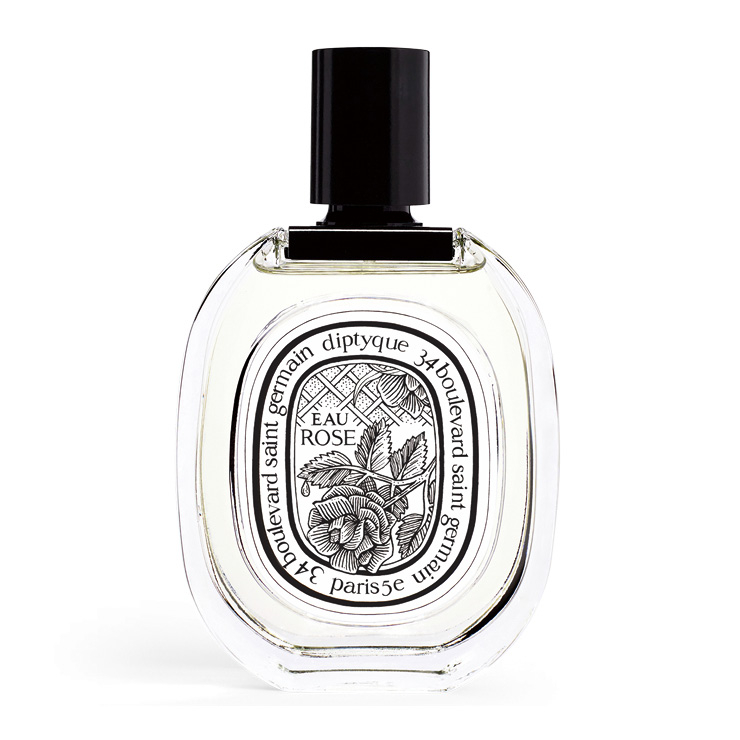 장미 본연의 향기를 선보이는 딥티크의 베스트셀링 향수. 강력한 로즈 에센스 중 불가리아산 다마스커스 장미와 센티폴리아 장미 인퓨전을 담았다. 오 로즈 오 드 뚜왈렛, 100ml, 17만5천원, Diptyque. 
