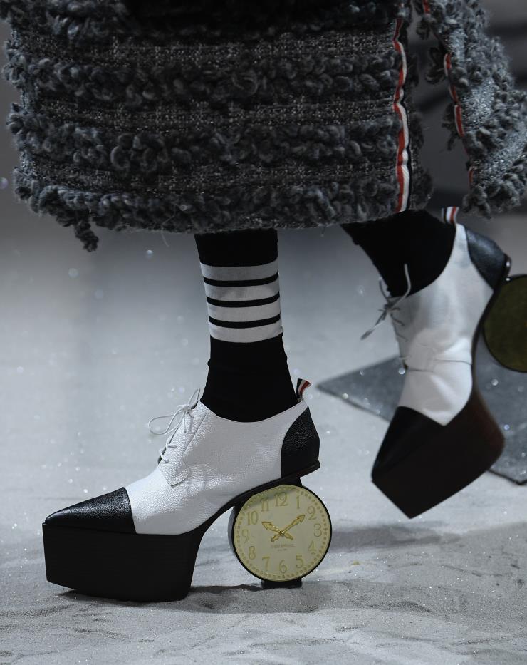 톰 브라운 2023 F/W 컬렉션