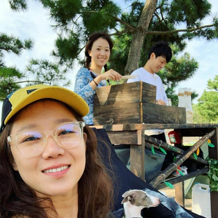 <오늘부터 무해하게>의 공효진, 이천희, 전혜진. 출처는 인스타그램 @_moooohae