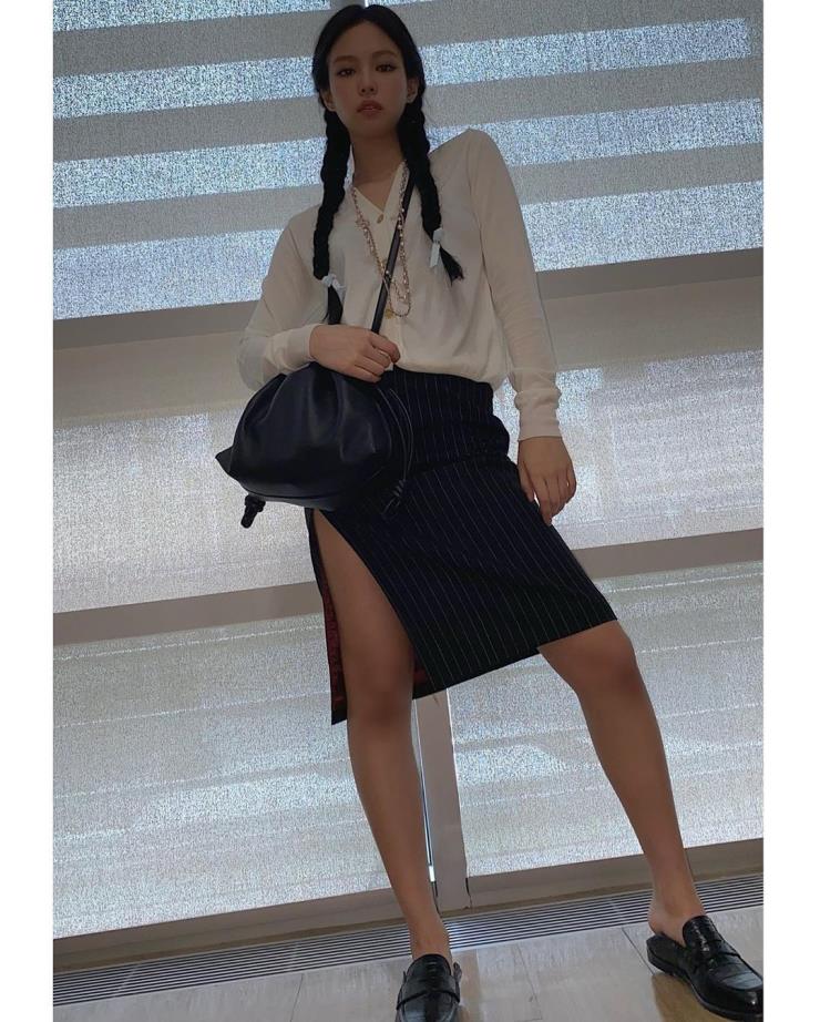 @jennierubyjane