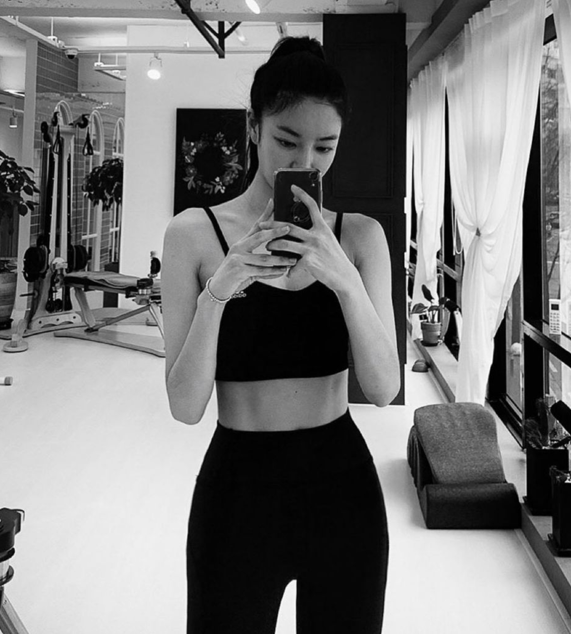 @_yunjeekim_