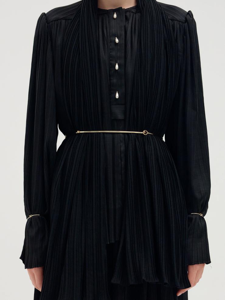 드레시한 룩에 잘 어울릴 골드 링 벨트, EENK