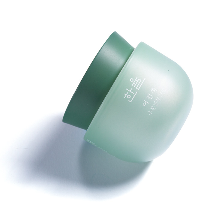 어린쑥 수분진정크림, 3만4천원, Hanyul.