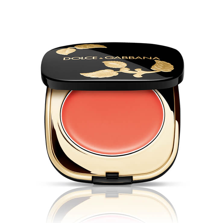 돌체 블러쉬 크리미 치크 앤 립 컬러 #10 탠저린 4.8g 6만7천원대. 모두 DOLCE&GABBANA BEAUTY.