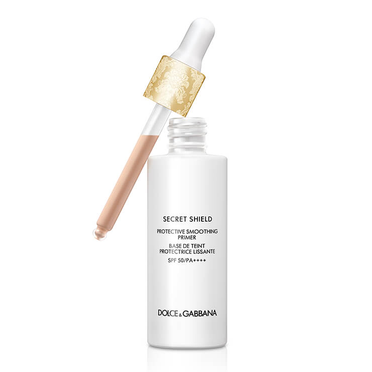 시크릿 쉴드 프로텍 티브 스무딩 프라이머 30ml 7만7천원대. 모두 DOLCE&GABBANA BEAUTY.