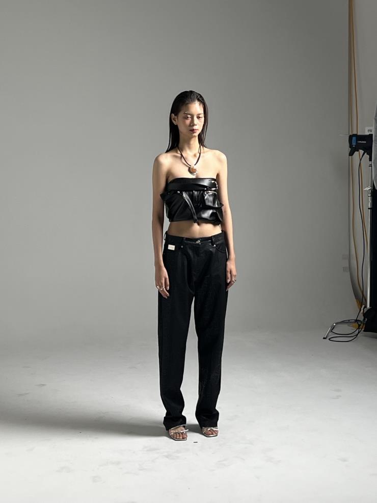 <L.e.e.y>의 'SOLUTION' 컬렉션 룩북 제작 과정